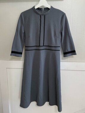 Homeyee Gray Dress with Black Accents